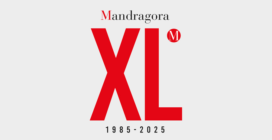 Fondata a Firenze nel 1985, Mandragora festeggia quarant’anni di attività, caratterizzati dalle pubblicazioni e dalla gestione di bookshop museali. La sede, progettata da Claudio Nardi, riflette il suo equilibrio tra tradizione e innovazione.